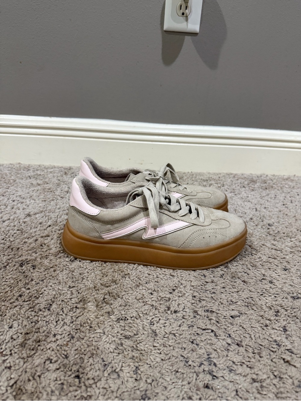 Madden Girl size 9.5